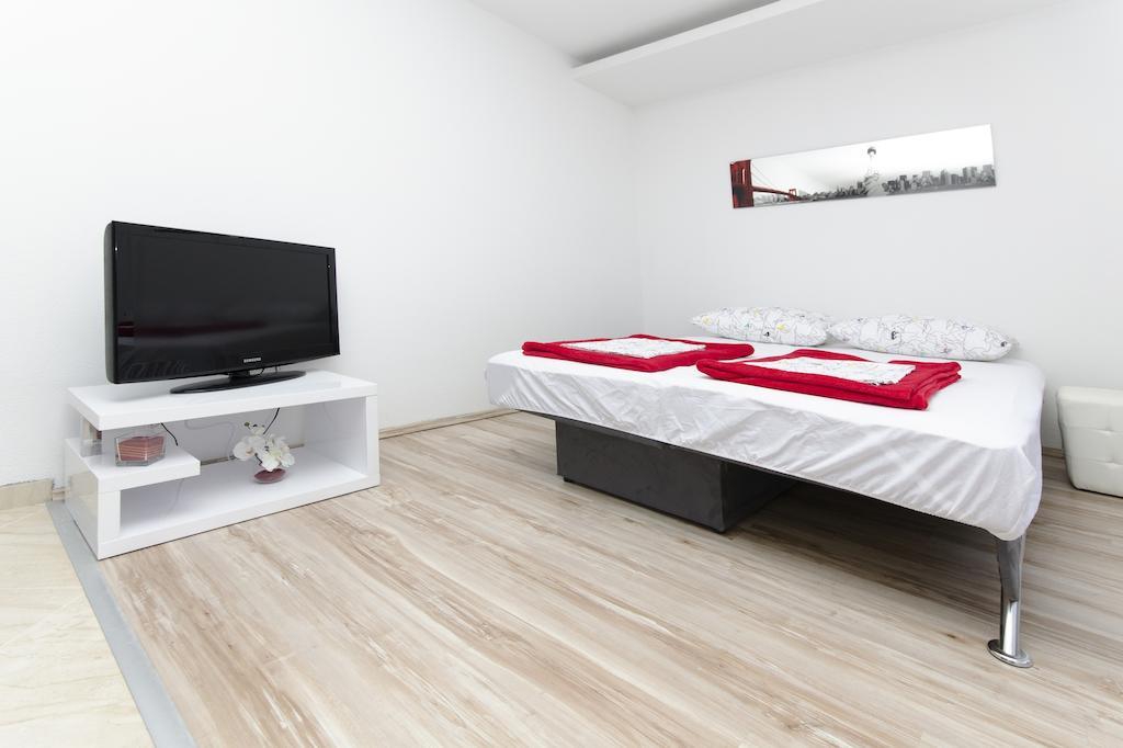 Apartment Nada Makarska