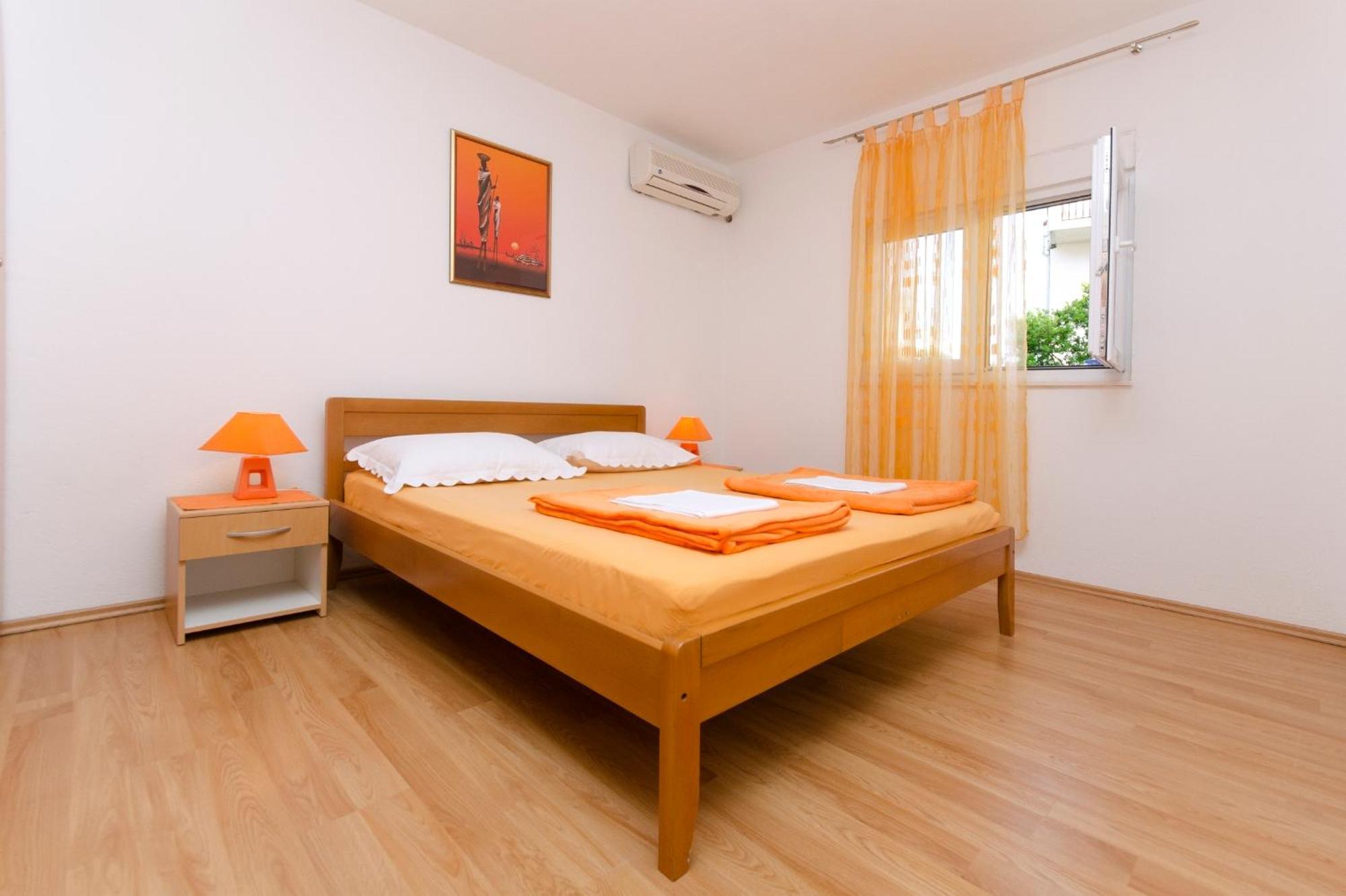 Apartment Nada Makarska